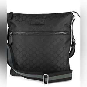 Gucci unisex messaged bag
